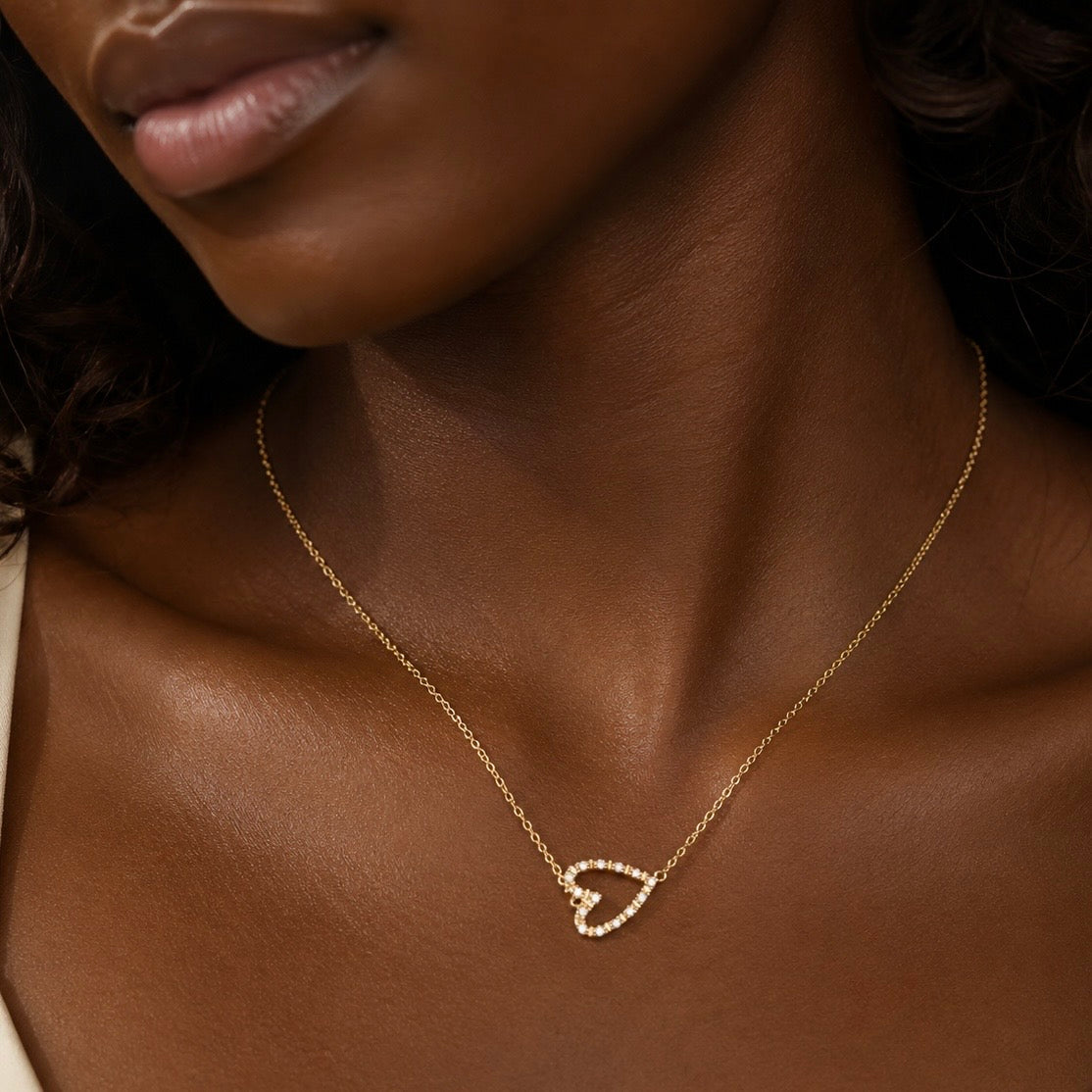 14k Solid Gold & Pavé Diamonds Heart Necklace