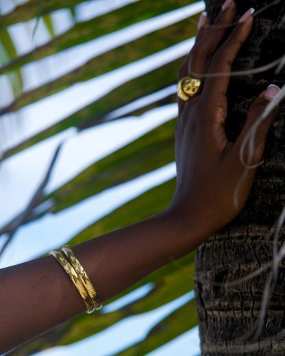 Eterna Bangle