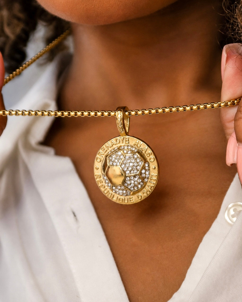 Nazon X Identity Boutik - Grenadye Alaso 2026 World Cup Haiti Coin - G